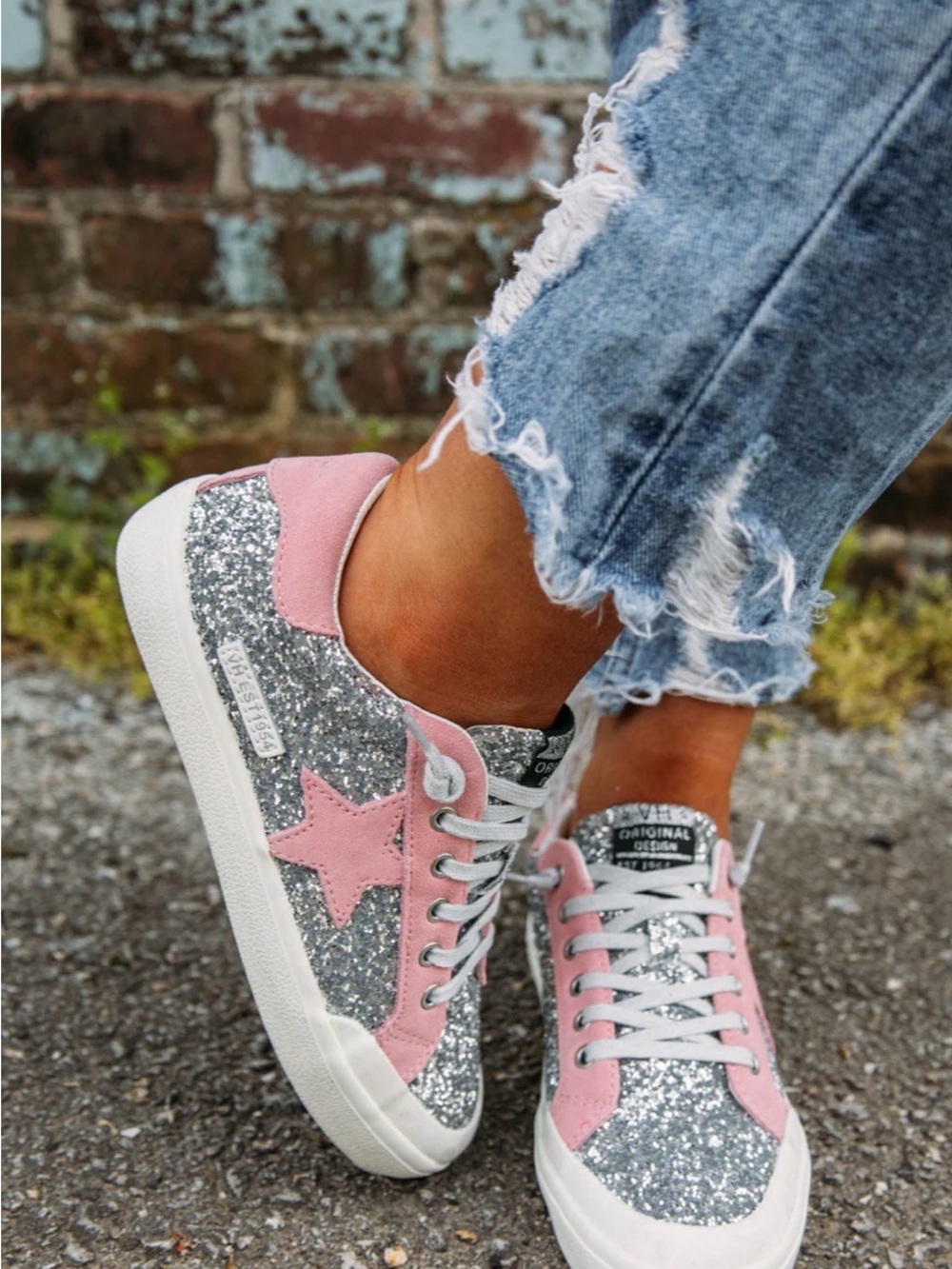 Vintage Havana Ilana Pink & Silver Glitter Star Low-Top Sneakers- sz 8.5